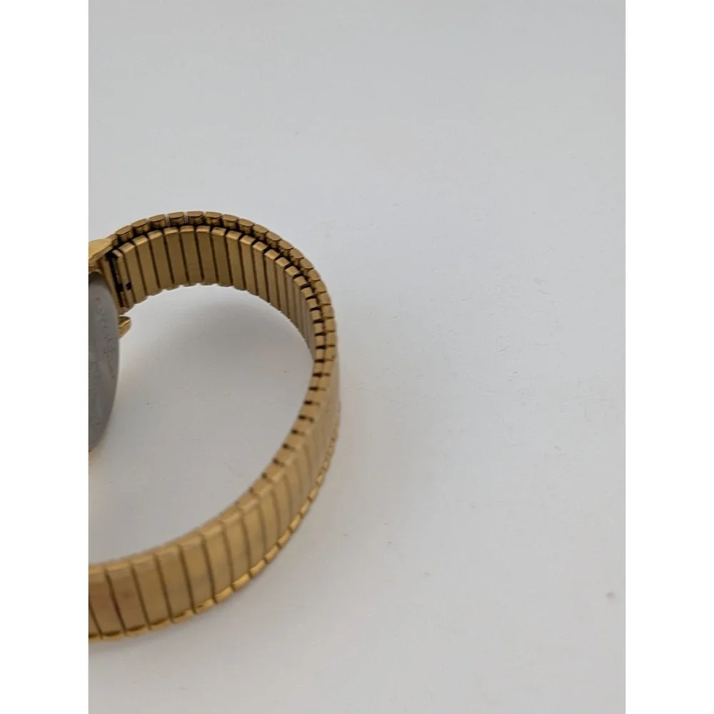 Carriage Timex Watch Women‎ 28mm Case Gold Stretch Band Date- New Battery